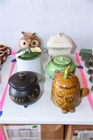 Lot #92 (+/-5) McCoy cookie jars to include; Owl