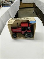 Ertl International 5088 Tractor With Cab New In