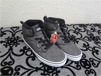 New Vans Shoes Youth Size 4.5