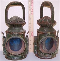 PAIR OF MILITARY LANTERNS FOR TANKS AND OTHER