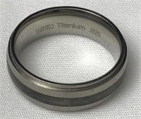 .925 and Titanium Men's Ring