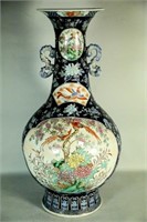 MONUMENTAL BLUE AND WHITE CHINESE VASE
