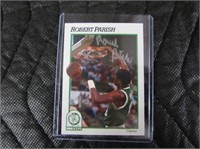 Robert Parish Signed NBA Hoops Card