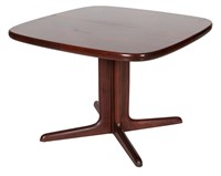 Skovby Rosewood Pedestal Table