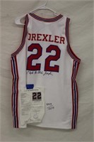 Clyde Drexler signed Jersey 949/1250 w/ COA