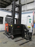 Raymond Electric Sit Down Lift Truck