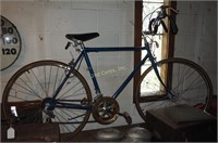 Vintage 27” Men's Racing Bicycle