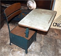 Vintage Elementary School Student Child Desk