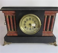 New Haven Pillared Mantle Clock