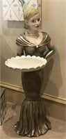 Statue - Elegant Lady with Tray