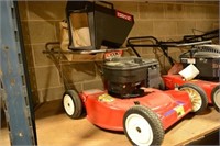 Toro Recycler 5 HP Lawn Mower Store Display