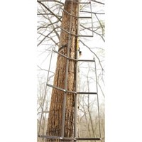 New Game Tamer Tree Stand Ladder
