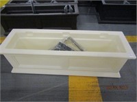 PLASTIC WINDOW BOX IN IVORY