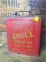 Shell SAE 40 , 2 gallon running board tin
