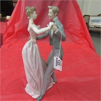 Lladro Porcelain Waltz Dancing Couple