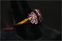 14kt yellow gold Ladies Ring emerald cut, purple