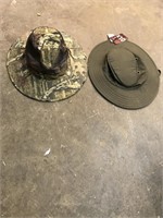Mossy Oak Camo Hat & Ole America Walker Hat (new w