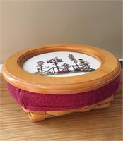 Longaberger Basket w Wood Lid