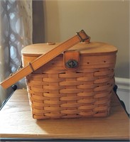 Longaberger Basket w Hinged Lid & Leather Strap