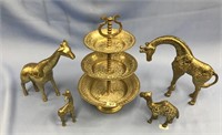 Collection of 4 brass giraffes and 2 tiered brass