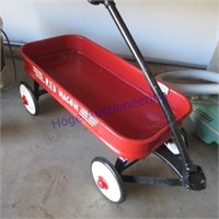 Pull type red wagon