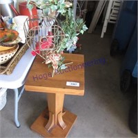 Wooden plant stand w/bird cage decor