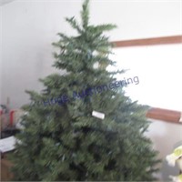 Christmas tree - approx 7ft