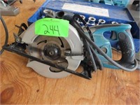 Makita Worm Drive Saw - Model 5477NB