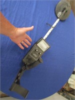 light duty metal detector (adjustable length)