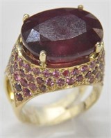 18K RING WITH LARGE RUBY.