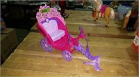 BARBIES HORSE DRAWN CARRIAGE