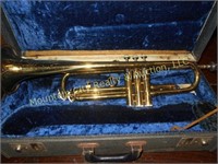 Bundy Brass Trumpet with case