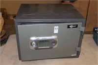 SMALL SAFE (HAVE COMBINATION)