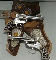 2 Mattel fanner 50s with double holster