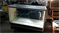 DISPLAY CABINET COMES WITH LIGHTING