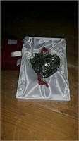 LARGE HEART LOCKET IN GIFT BOX
