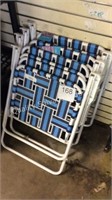 1 LOT LAWN CHAIRS