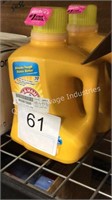 1 LOT ARM AND HAMMER LAUNDRY DETERGENT
