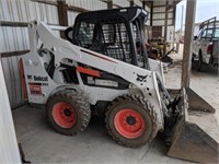 Bobcat S530 skid steer