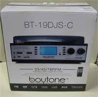 Boytone Turntable With Cassette Player