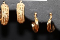 2 pair of 14kt yellow gold Earrings 3.0 grams tw