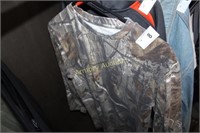 LARGE CAMO HUNTING T-SHIRT