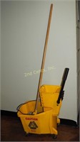 Small Mop Bucket With Mop