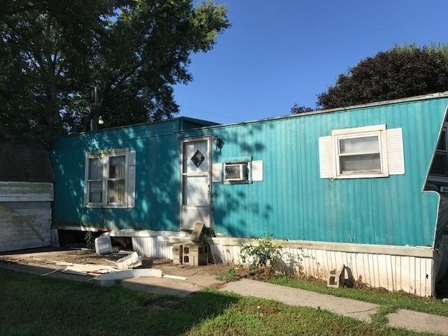 Mobile Home Auction