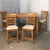 Expandable Dining Room Table & 4 Chairs P14A