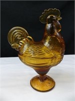 AMBER GLASS ROOSTER ON NEST