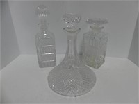 TRAY - 3 GLASS DECANTERS