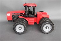 CASE IH 9280 L.E TRACTOR WITH TRIPLES - ERTL 1/16