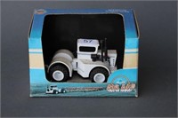 BIG BUD KT 450 TRACTOR WITH BOX - 1/64