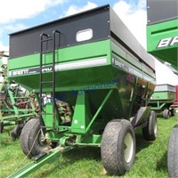 Brent 640 gravity wagon